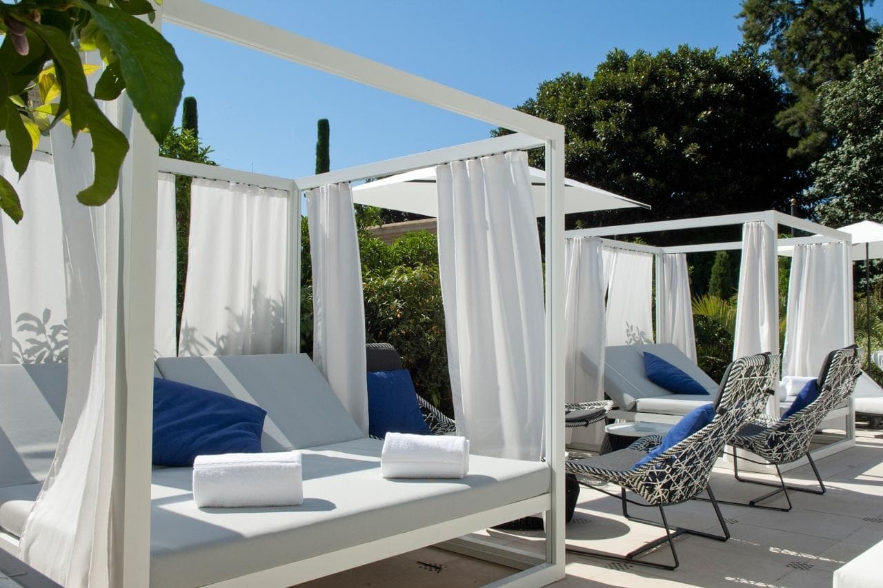 Pool Cabanas