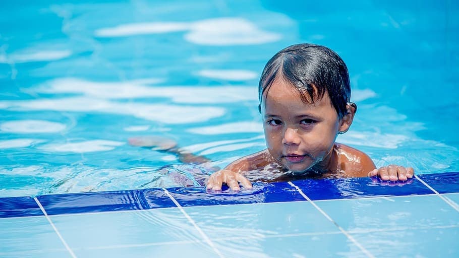 Kid's Pool & Fountains