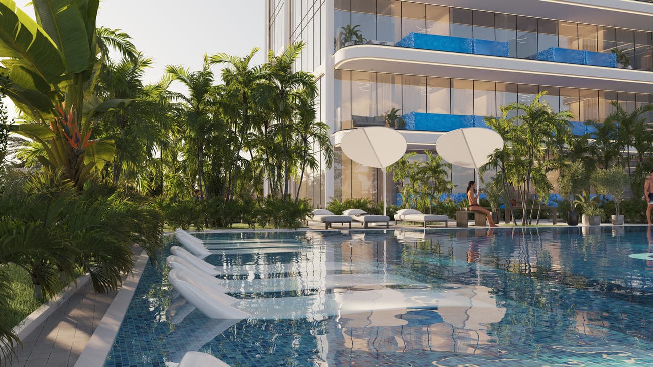 Swimming Pool & Jacuzzi